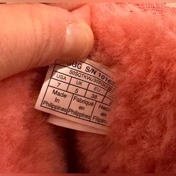 UGG classic short II women's leather boots in pink blossom colorway, size 7 - Picture 12 of 13